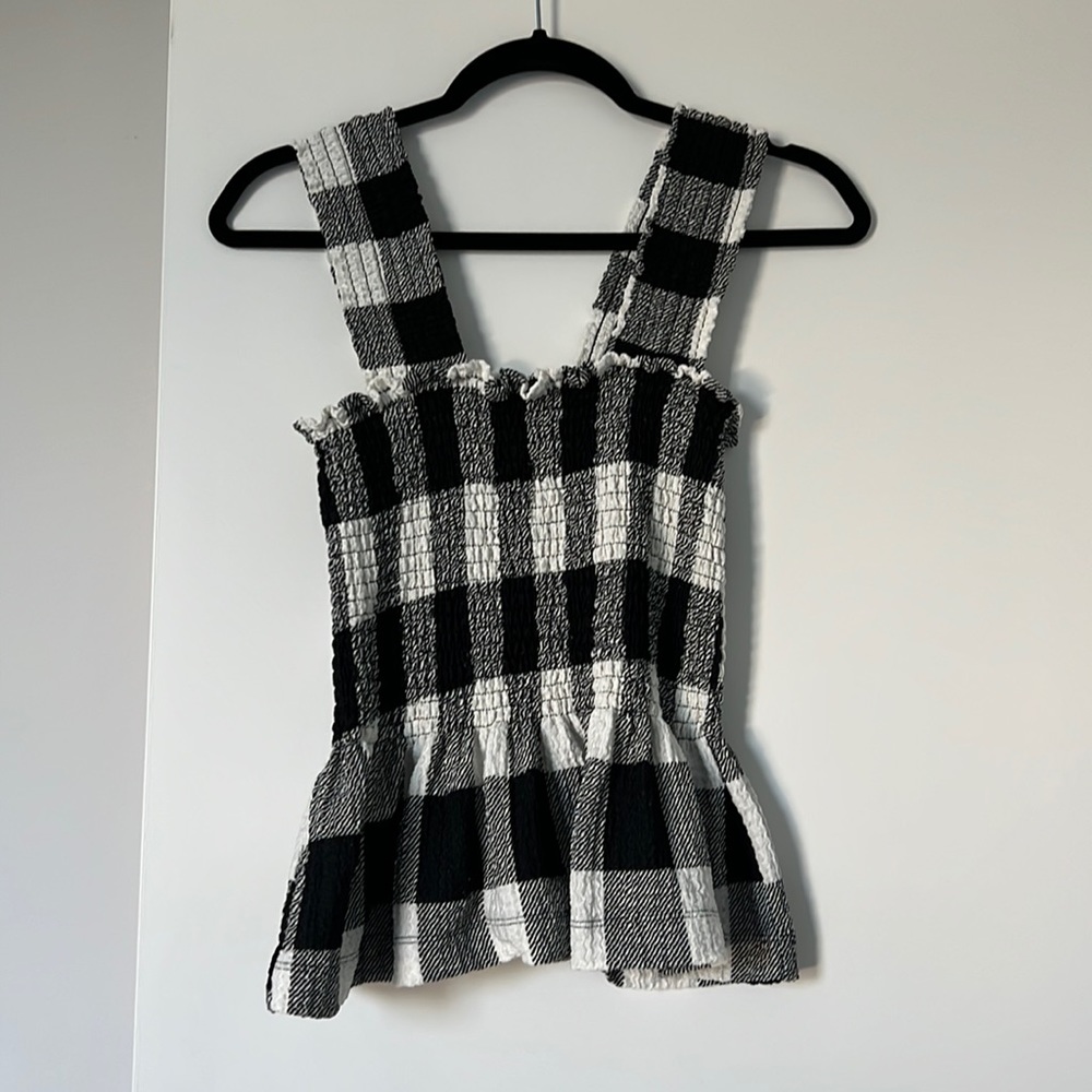 NWOT black and white peplum top